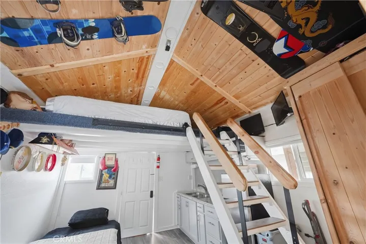 Unit Loft