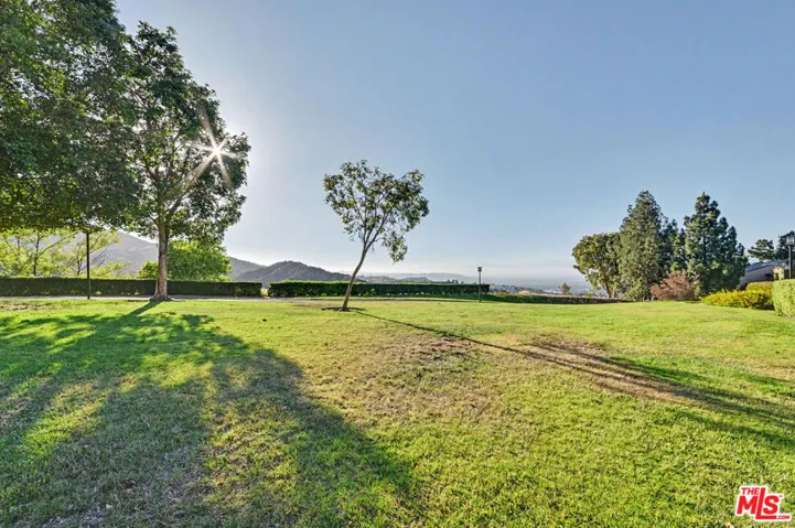 2596 Avenida Del G104, Corona, California 92882