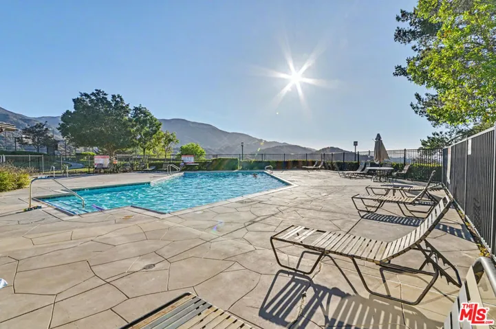 2596 Avenida Del G104, Corona, California 92882