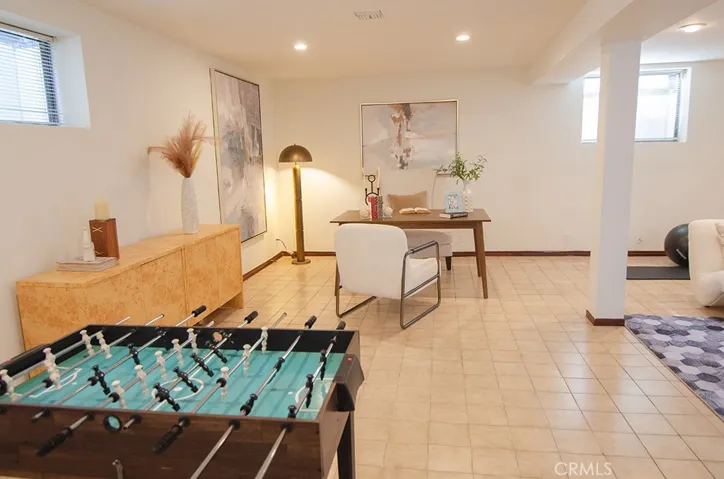 606 N El Molino Avenue, Pasadena, California 91101