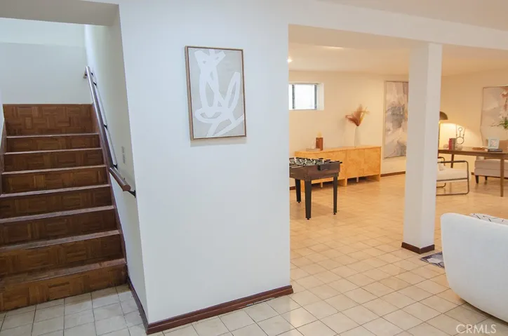 606 N El Molino Avenue, Pasadena, California 91101