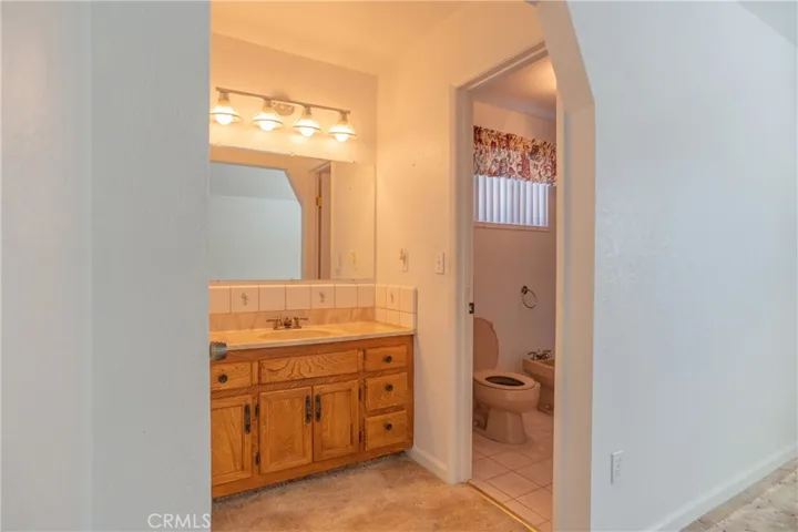 2115 S 11th Street, Los Banos, California 93635