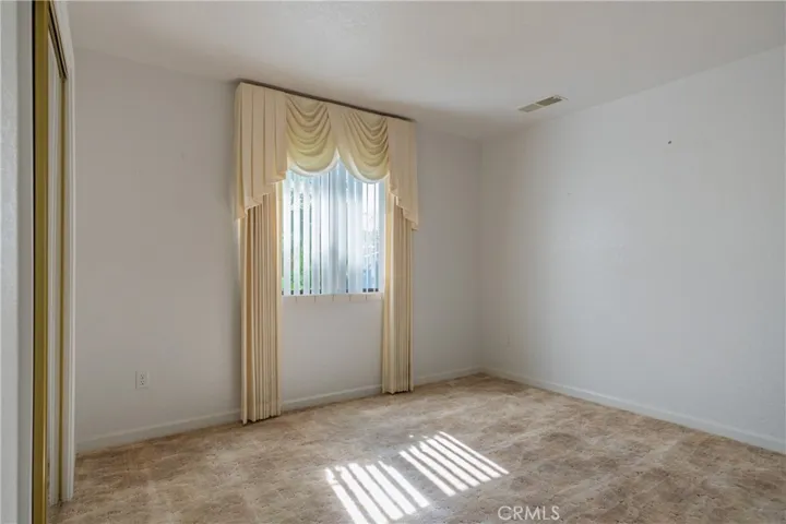 2115 S 11th Street, Los Banos, California 93635