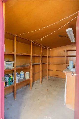 2115 S 11th Street, Los Banos, California 93635