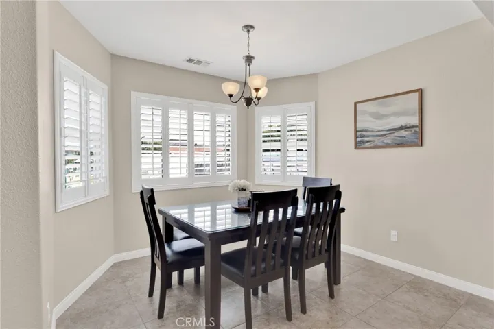 Kitchen nook seating overlooking the back yard