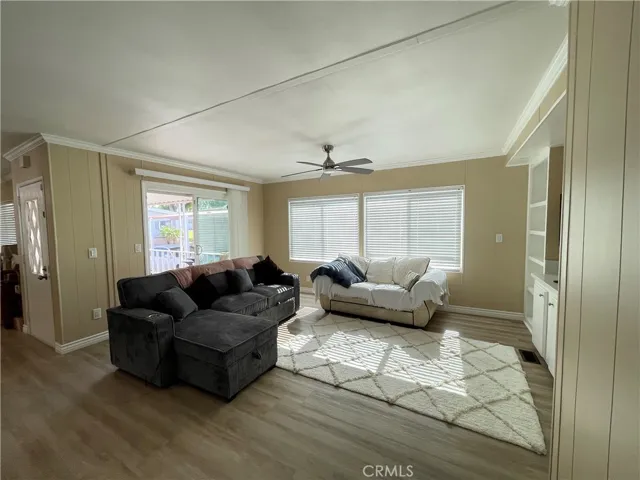 TV ROOM