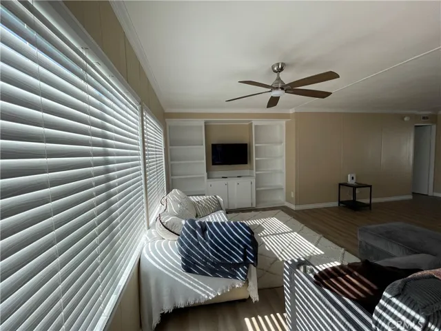 TV ROOM