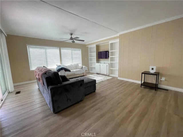 TV ROOM