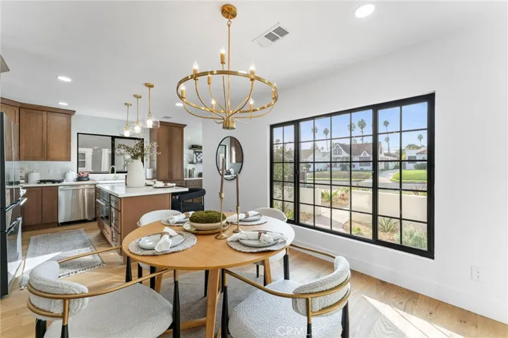 5334 S Hillcrest Drive, Los Angeles, California 90043
