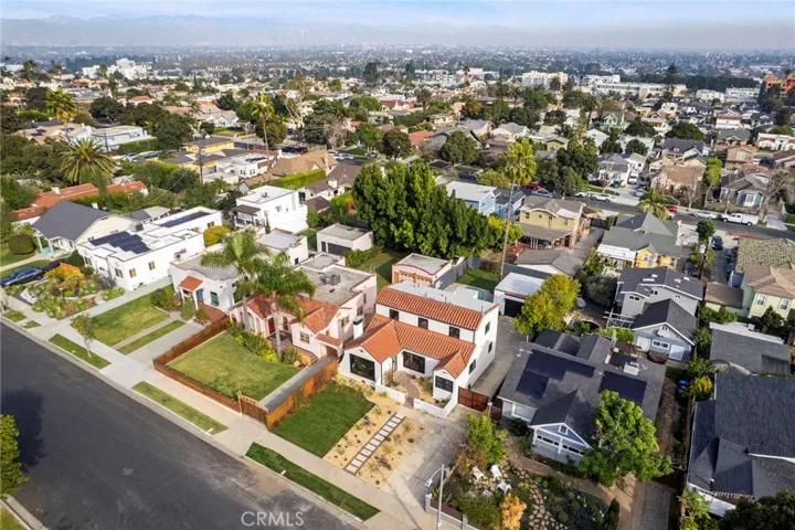 5334 S Hillcrest Drive, Los Angeles, California 90043