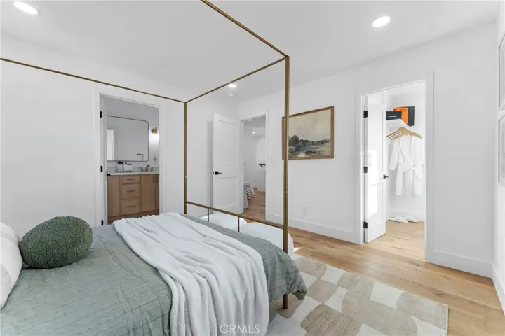 5334 S Hillcrest Drive, Los Angeles, California 90043