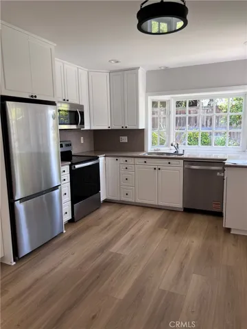 17712 Manchester Avenue, Irvine, California 92614