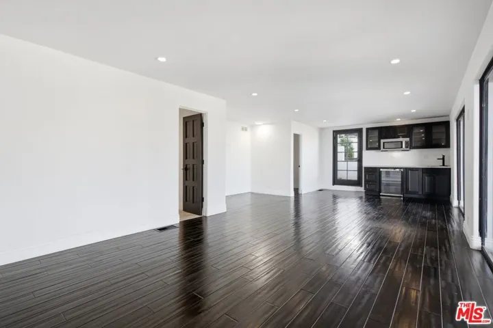 8908 Appian Way, Los Angeles, California 90046