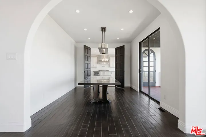 8908 Appian Way, Los Angeles, California 90046