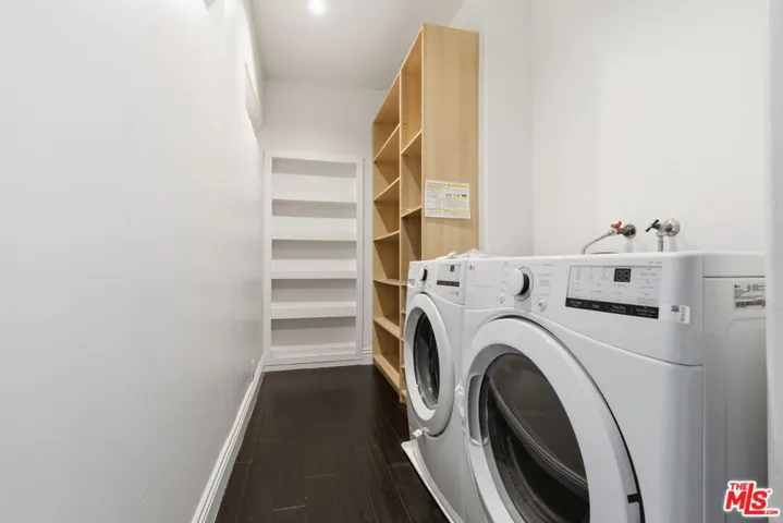 8908 Appian Way, Los Angeles, California 90046