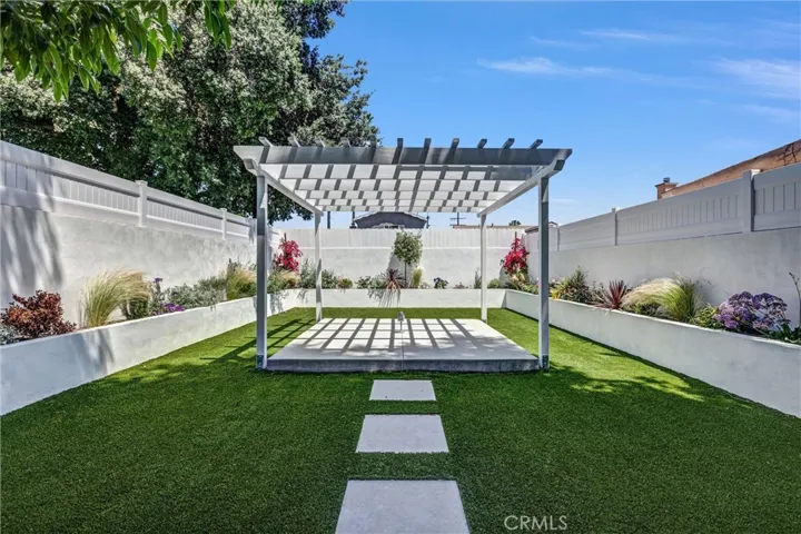 7508 Claire Avenue, Reseda, California 91335