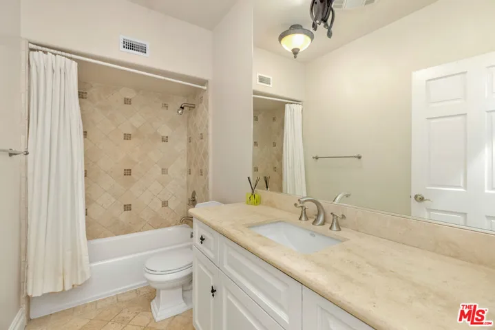 1922 Bel Air Road, Los Angeles, California 90077