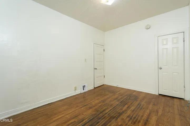 033_3201 W 21st St_GYP