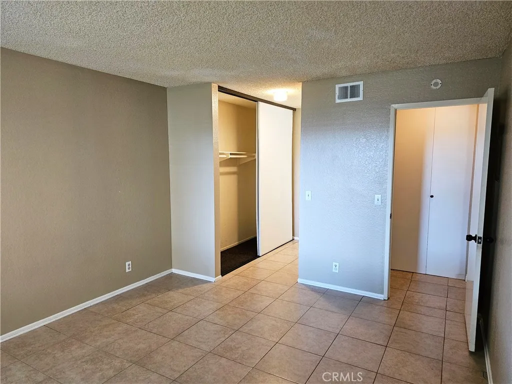 Bedroom 1B