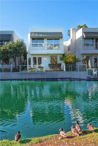 690 Harbor Street 4, Venice, California 90291