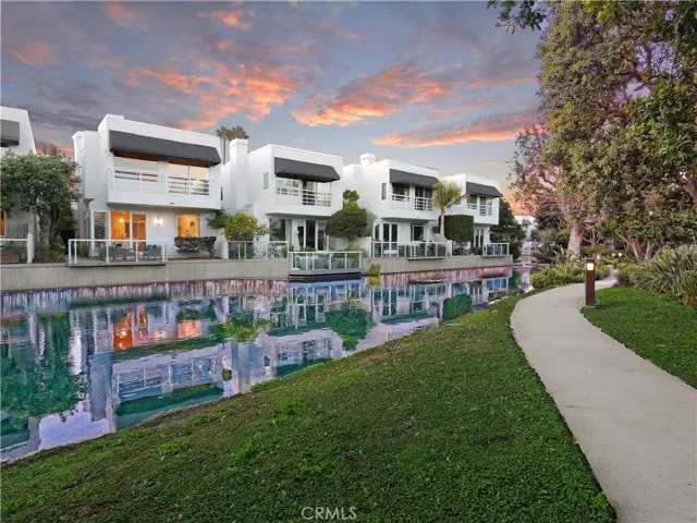690 Harbor Street 4, Venice, California 90291