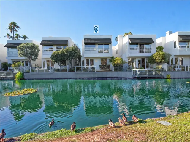 690 Harbor Street 4, Venice, California 90291