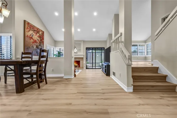 49 Pinewood, Irvine, California 92604