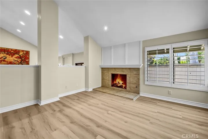 49 Pinewood, Irvine, California 92604