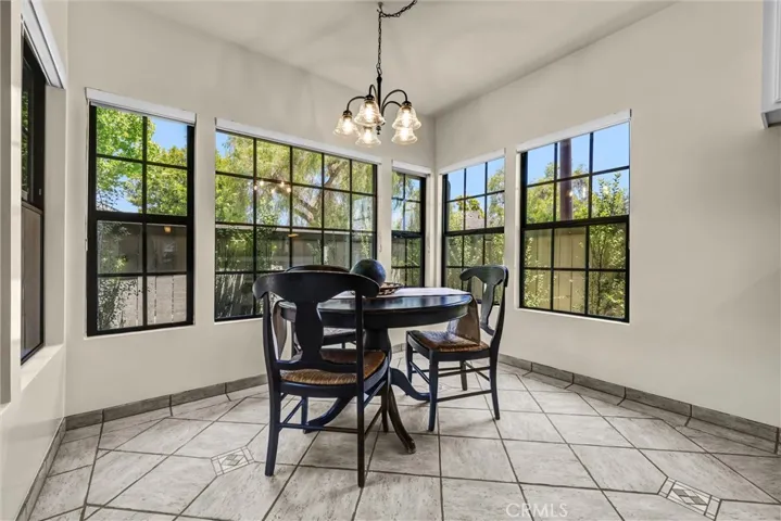 49 Pinewood, Irvine, California 92604