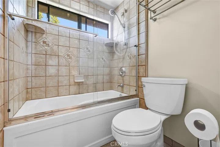 49 Pinewood, Irvine, California 92604