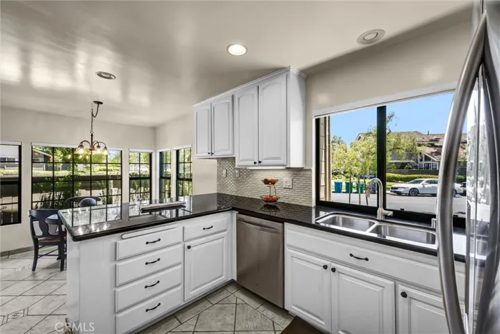 49 Pinewood, Irvine, California 92604