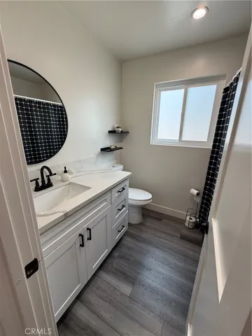 17111 Roscoe Boulevard 15, Northridge, California 91325