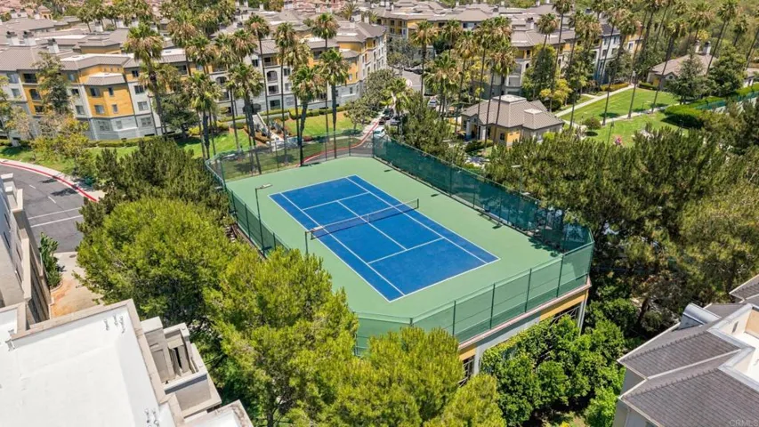 2219 Scholarship, Irvine, California 92612
