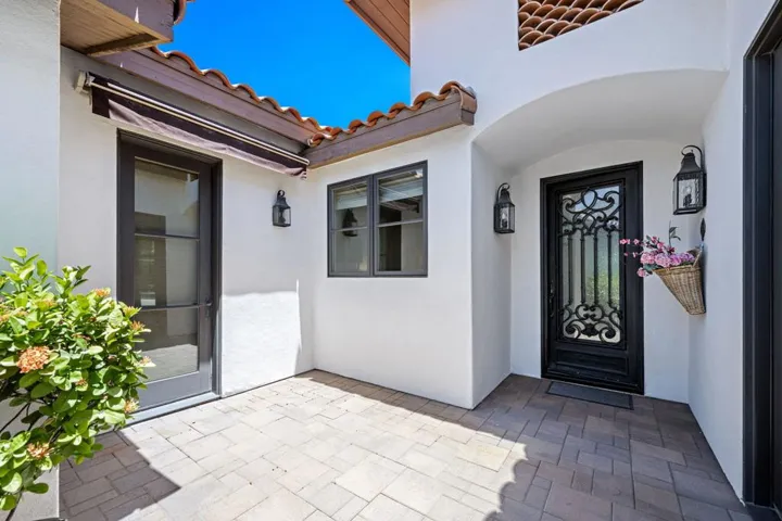 2-web-or-mls-KS_Vicente_Miller_0626_002
