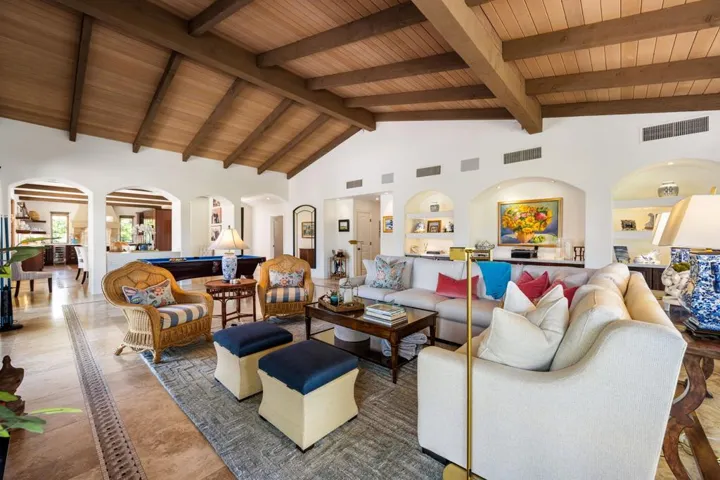 27-web-or-mls-KS_Vicente_Miller_0626_027