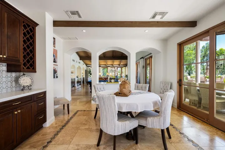 32-web-or-mls-KS_Vicente_Miller_0626_032