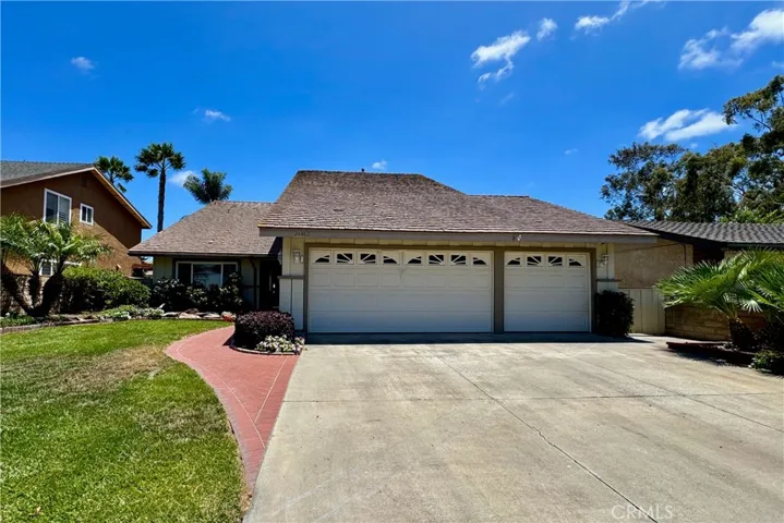 24862 Luton, Laguna Hills, California 92653