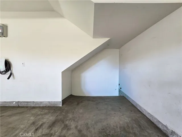 Garage extra Storage SPace