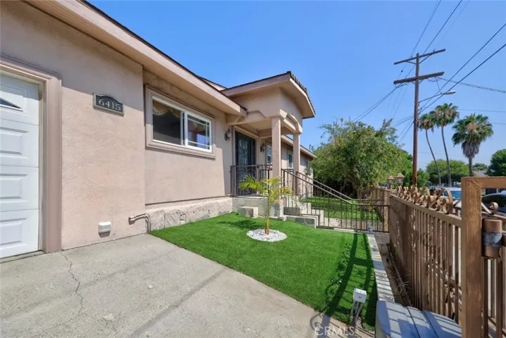 6415 Varna Avenue, Van Nuys, California 91401