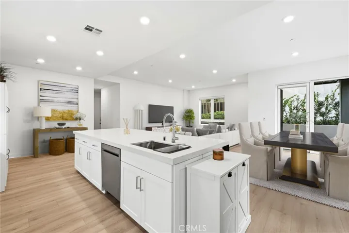 3101 Rivington, Irvine, California 92612