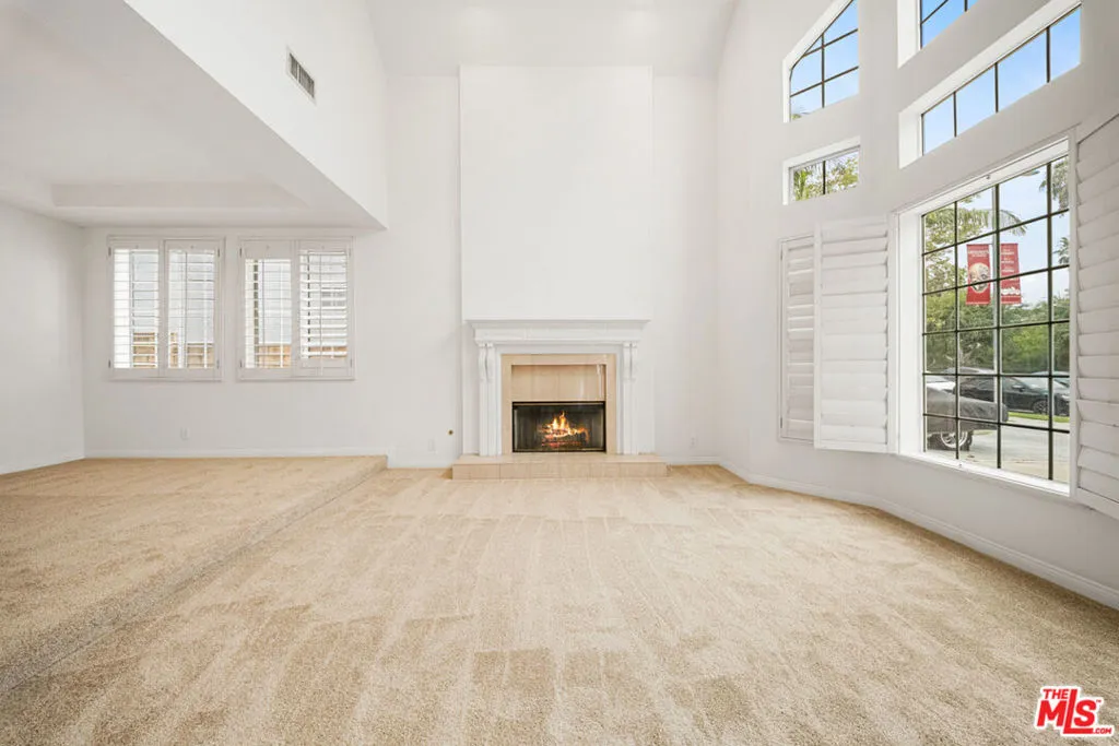 4144 Colfax Avenue, Studio City, California 91604 — photo 4