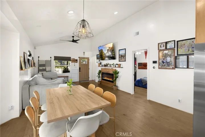 506 E 11th, Upland, California 91786