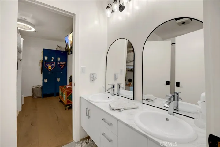 506 E 11th, Upland, California 91786