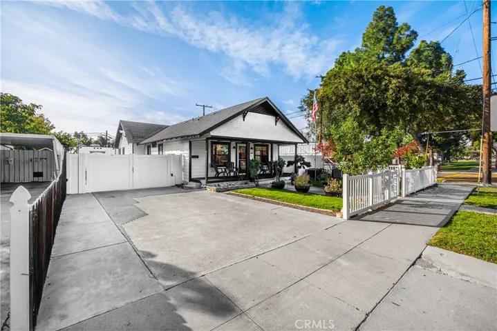 506 E 11th, Upland, California 91786