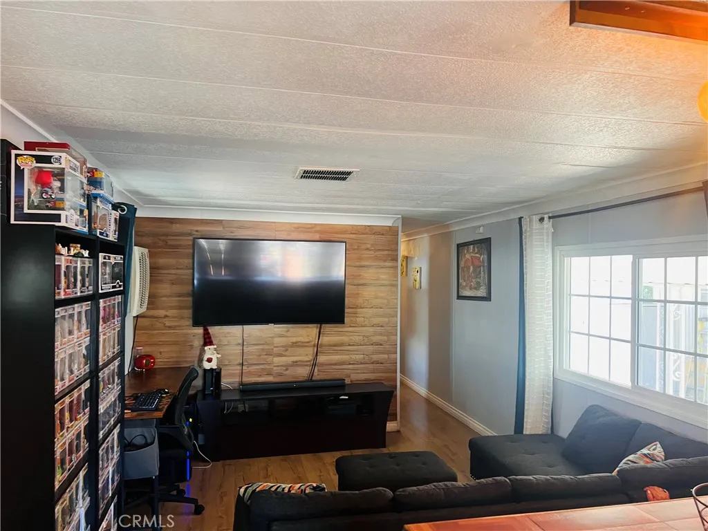 26250 9th Street 104, Highland, California 92346 — photo 4