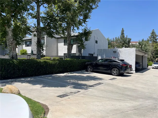 11311 Tampa 17, Porter Ranch, California 91326