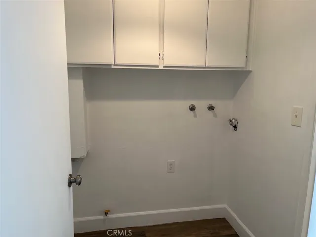 11311 Tampa 17, Porter Ranch, California 91326