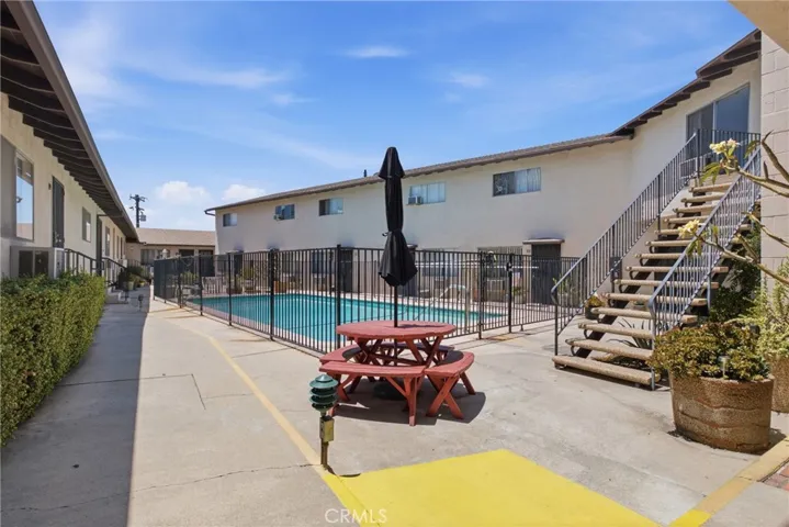 312 Vecino Drive 18, Covina, California 91723