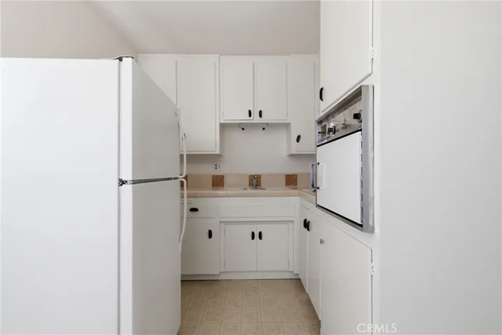 312 Vecino Drive 18, Covina, California 91723