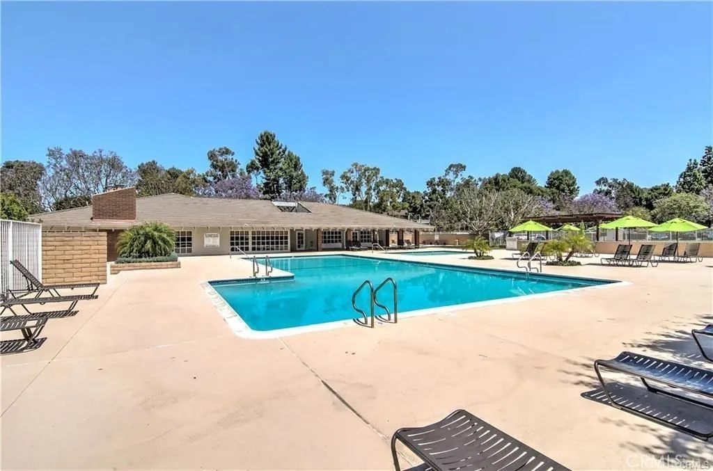 Community pool